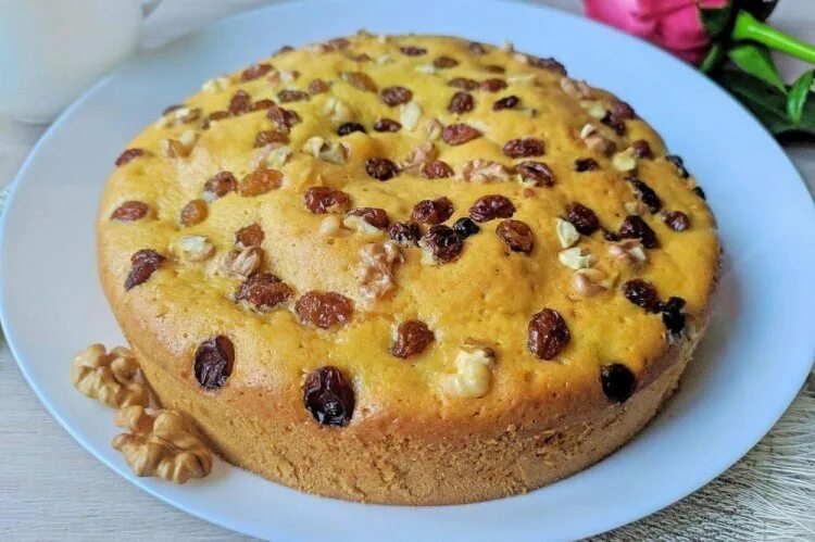 Пирог с изюмом рецепты с фото