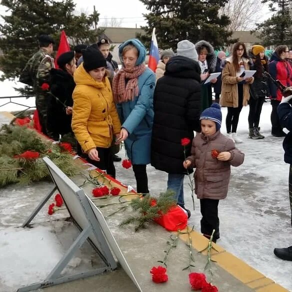 Погода в политотдельском волгоградской области николаевского. Политотдельское сельское поселение. Село Политотдельское Волгоградской области Николаевского района. Политотдельское сельское поселение Николаевского. Политотдельская школа Николаевского района Волгоградской области.