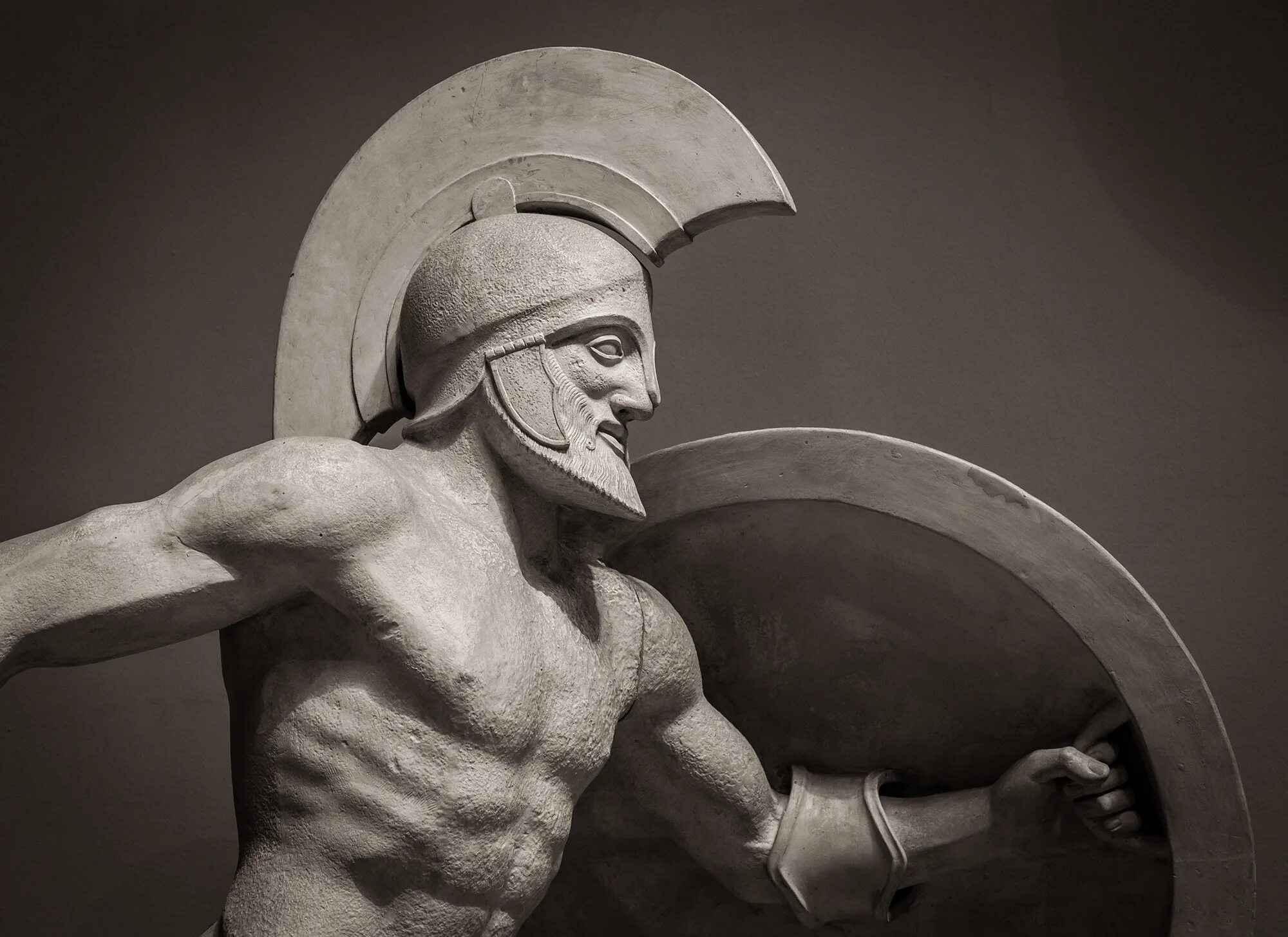Арес Бог древней Греции скульптура. Статуя гоплита Спарта. Греческая скульптура Ахиллес. Арес скульптура древней Греции.