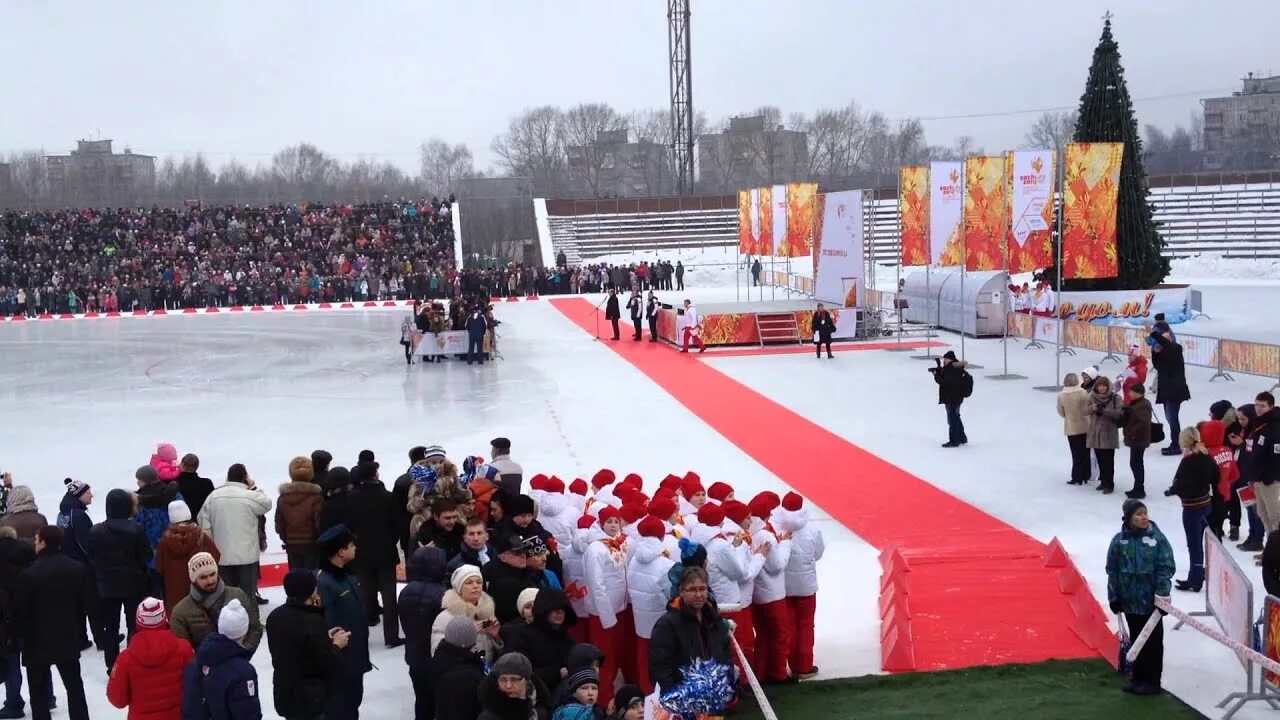 Труд нижний новгород. Стадион труд нижний новгород. стадион труд сормово нижний новгород. нижний новгород каток стадион сормово труд. стадион труд сормово каток.