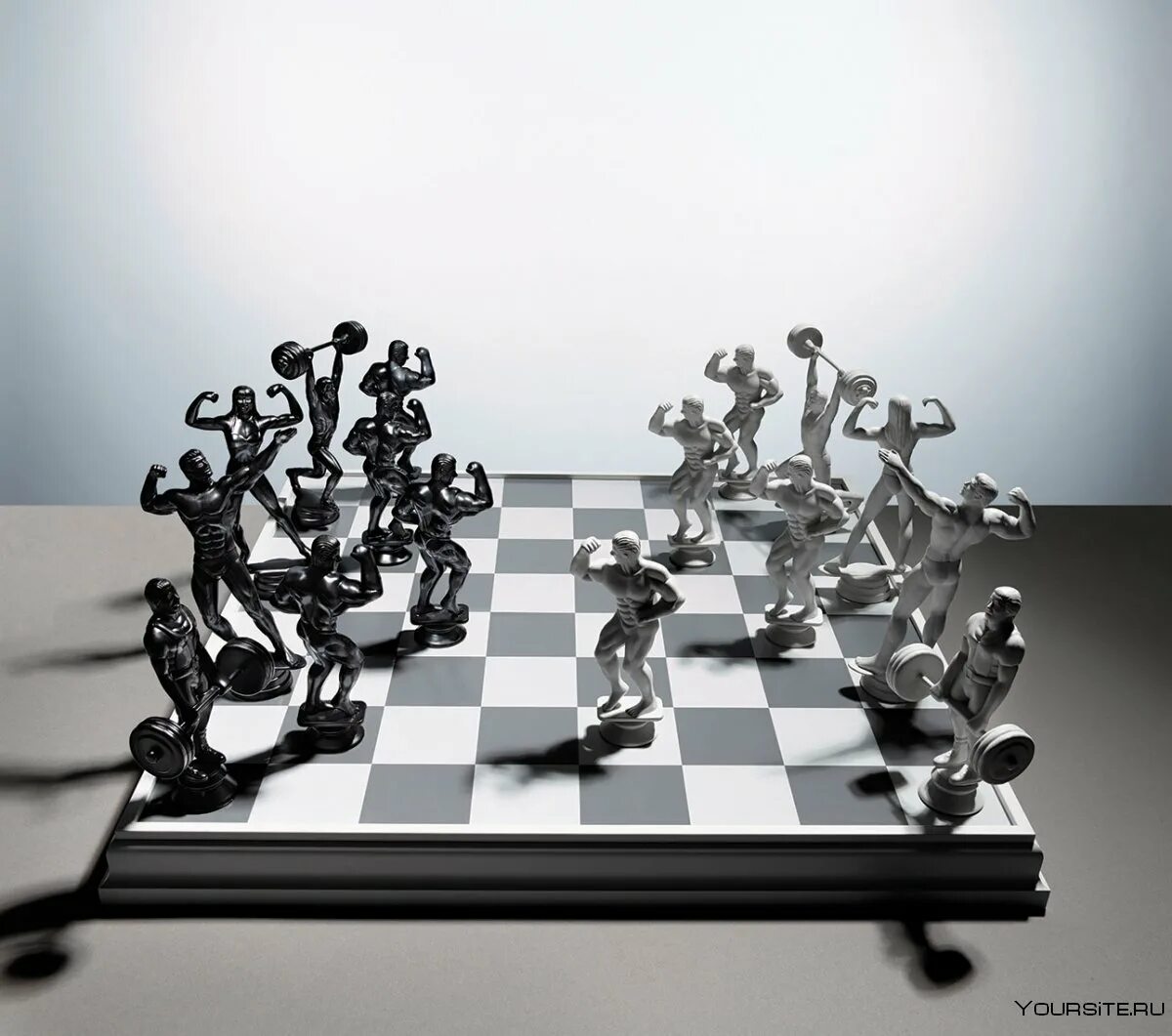 На шахматной доске 5 белых фигур. Шахматы Чесс версия 2. Шахматная доска. Люди на шахматной доске. Шахматные фигуры.