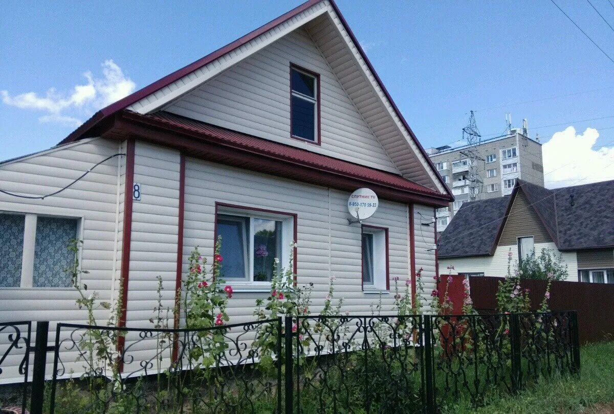 2 комнатная квартира в сарапуле в хорошем состоянии. Коттедж пугачев. 2 комнатная квартира в сарапуле в хорошем состоянии. Квартира на сутки сарапул ленина. Сарапул дома.