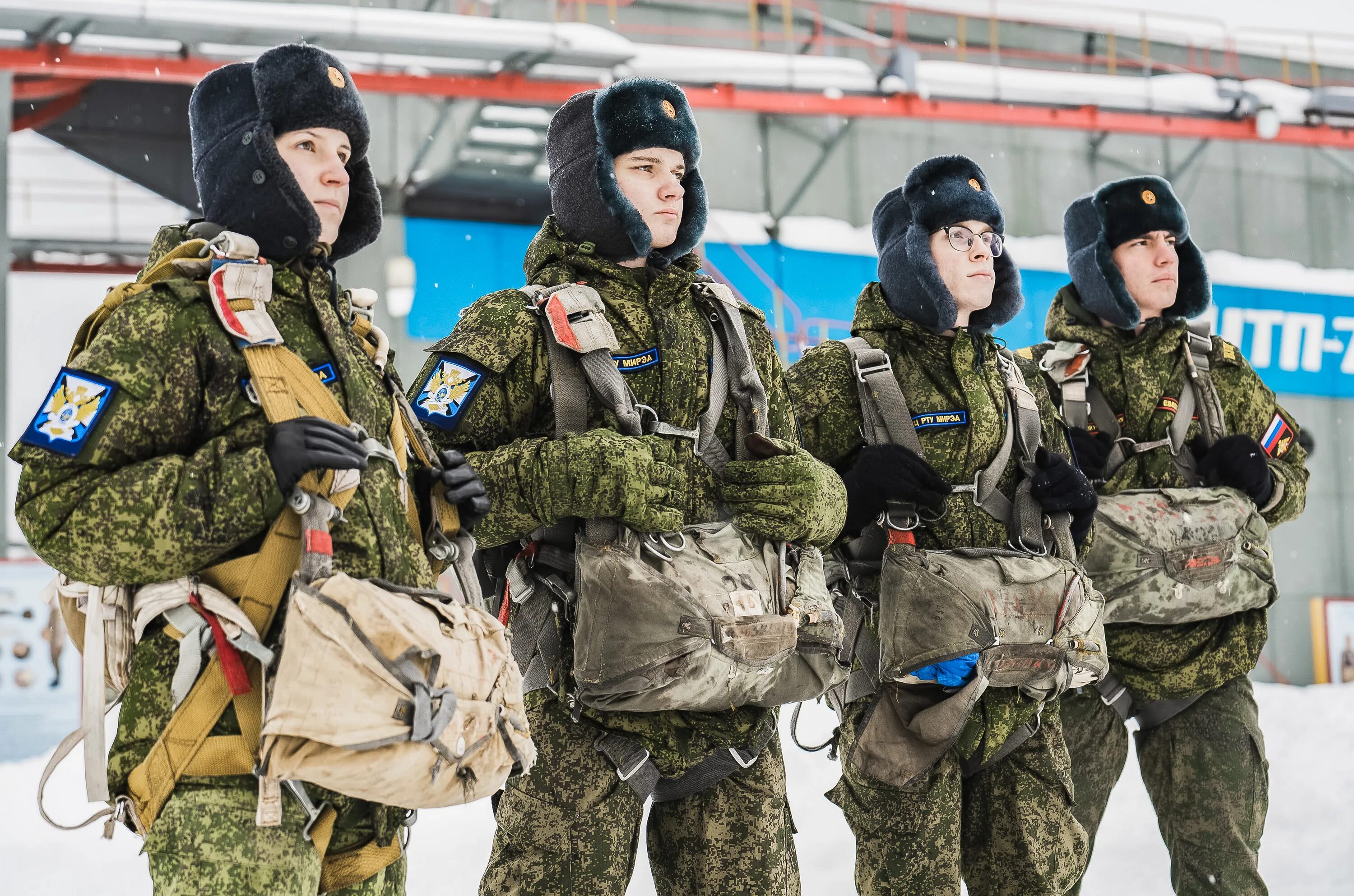 Новости военной операции на военхроника. Зима в спецназе МИРЭА. Зима в спецназе 2022. Опрос зимой военнослужащие. ВУЦ зима в спецназе.