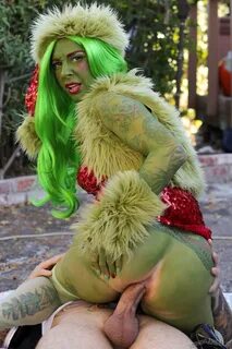 Slideshow grinch porn.