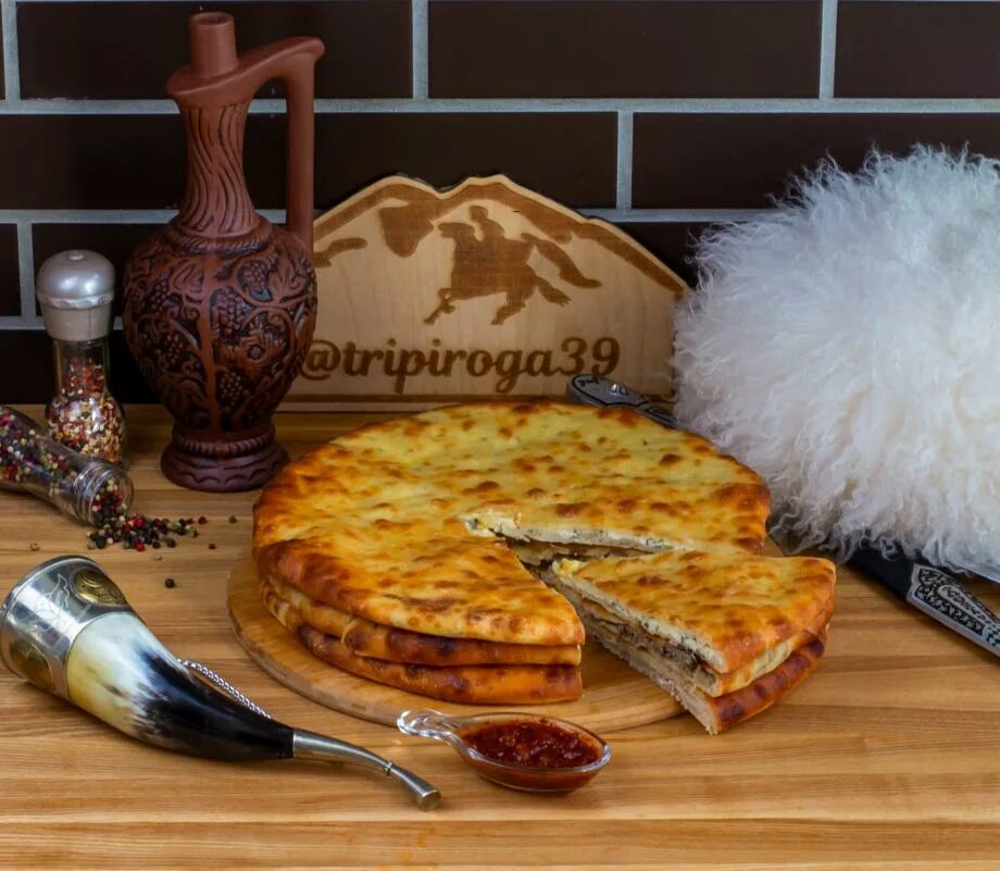 Три пирога отзывы. Пекарня 3 пирога. три пирога осетия. три пирога и три ребра у осетин. три ребра у осетин.