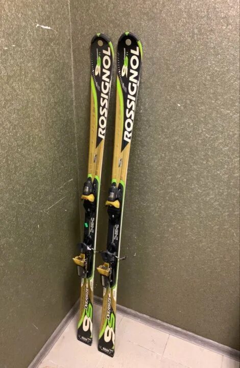Горные лыжи rossignol zenith z10 mutix. Rossignol oversize. Горные лыжи rossignol zenith z1 162. Лыжи rossignol oversize concept. Rossignol rpm 50.