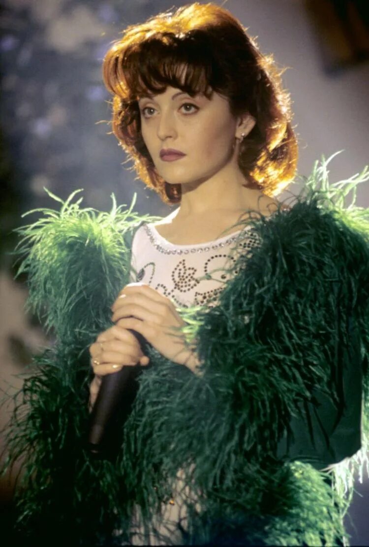 Ирина аллегрова в молодости. Певицы эстрады 90 х. Лариса черникова 90-е. Певицы российской эстрады 90-х. Татьяна овсиенко.