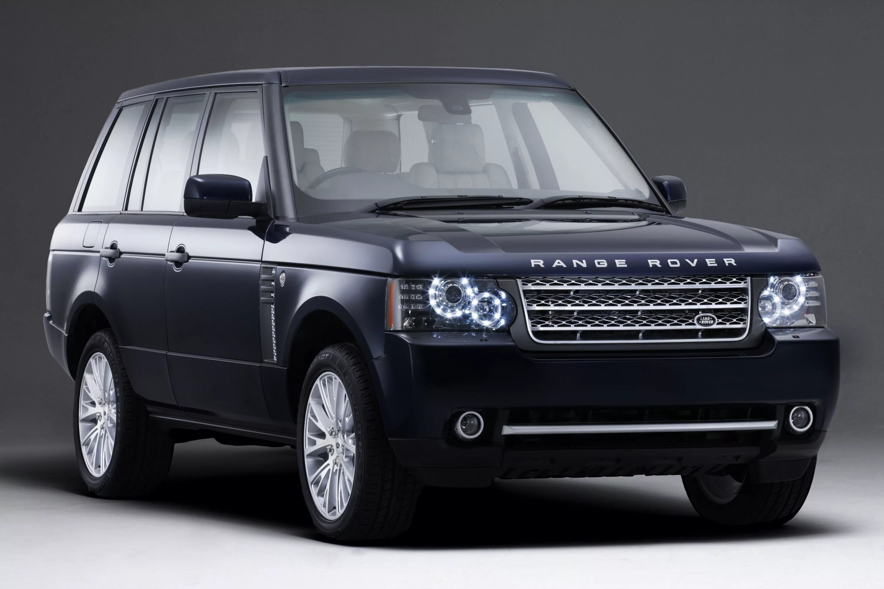 Range rover supercharged 2008. Каталог рендж ровер. Ленд ровер рендж ровер 2020. Рендж ровер 4. Range rover серый.