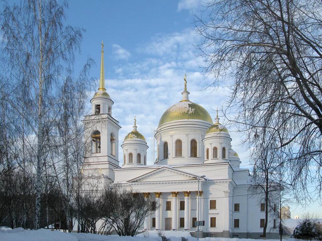 Новотихвинский монастырь в Екатеринбурге.