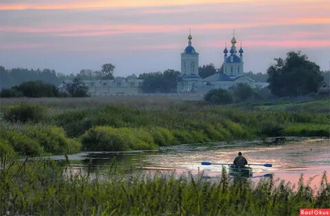 Церковь в дали