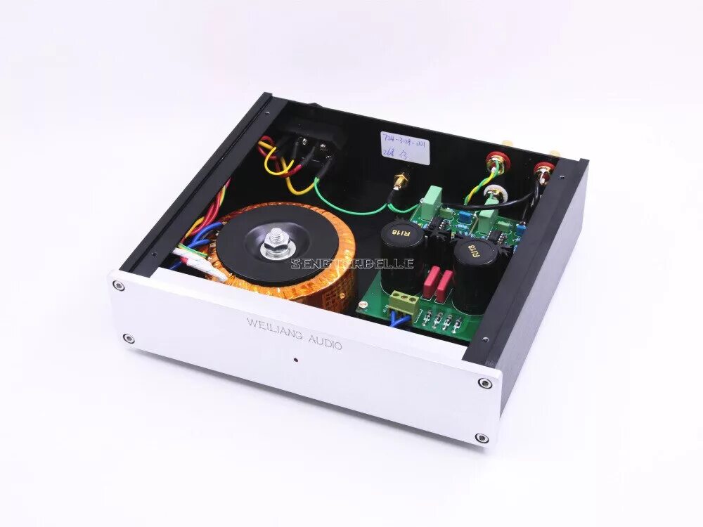 Musical fidelity lx2. Musical Fidelity lx2-LPS Phono Stage. Musical Fidelity lx2-LPS Phono Stage, Black. Audio Dual circuit mm/MC Phono Stage. Фонокорректор Musical Fidelity lx2-LPS Phono Stage, Black.