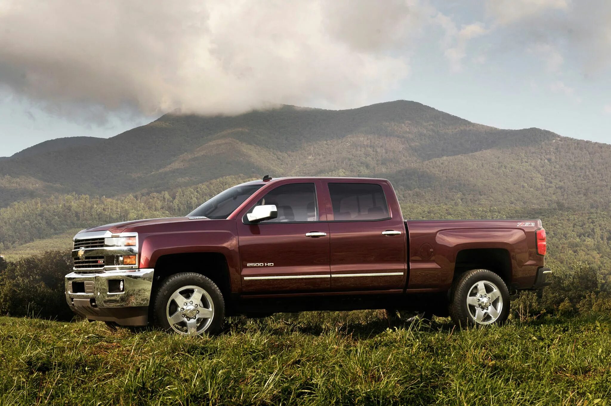 Пикап читать. Шевроле Сильверадо 2015. Шевроле Сильверадо 2500. 2015 Chevrolet Silverado 2500hd. Пикапы Шевроле Сильверадо 2015.