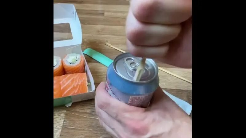 Как открыть жестяную банку. Курить через жестяную банку. жестяная банка для курения. жестяная банка для курения травы. как просто открыть банку.