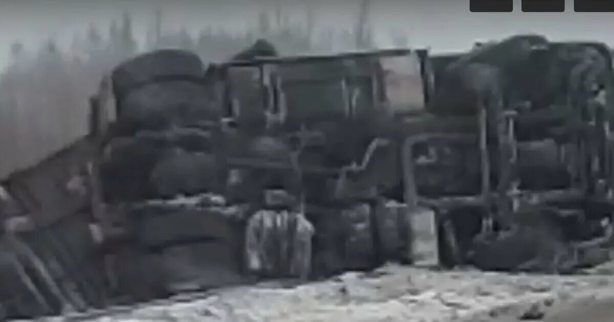 Ржет дорога в жуткое пространство вид тропы