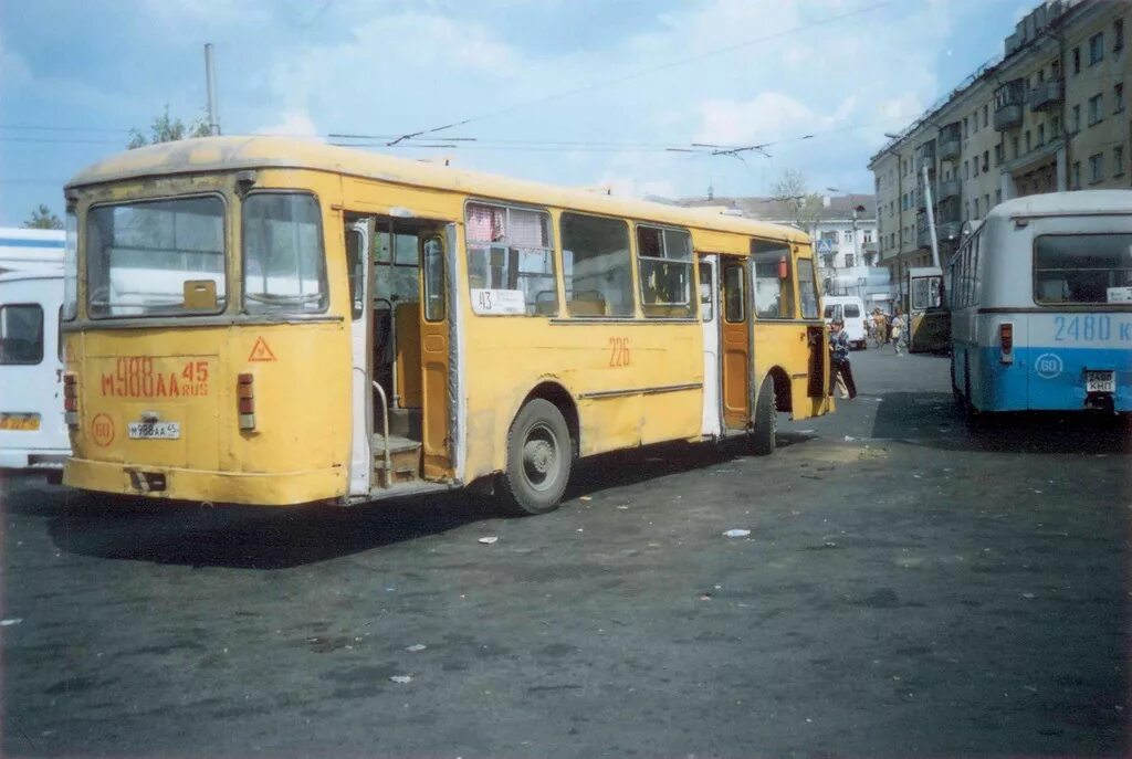 Мпгпт курган движение автобусов. Лиаз 677 курган. лиаз 677 дизель курган. фотобус курган. фото старого автобуса курган.