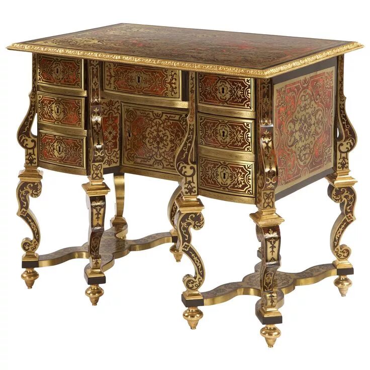 Мебель 17 века. Комод «Мазарини», 17 век.. Стол-бюро Людовик 14. Мебель в стиле Барокко 17 века.