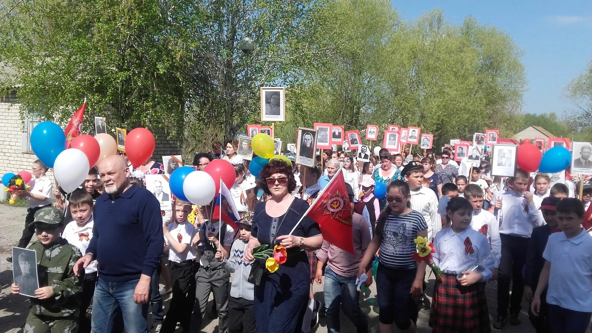 Музей Августовка Большечерниговский район. Бессмертный полк митинг Катенино Варненский район. Дом культуры в Августовке Большечерниговский. Августовка Самарская область.