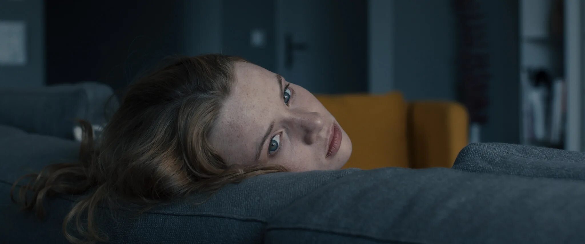 Луна ведлер фильмы. Синева внутри меня фильм. Синева внутри меня фильм. Луна ведлер синева внутри меня. Синева внутри меня фильм.