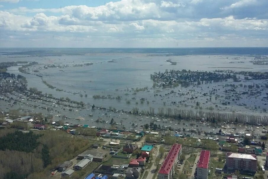 Какие улицы затопит в ишиме. Озеро Тюлькино Винзили. Озеро Тюлькино вензели. Ишим (град). Ишим наводнение 2017.