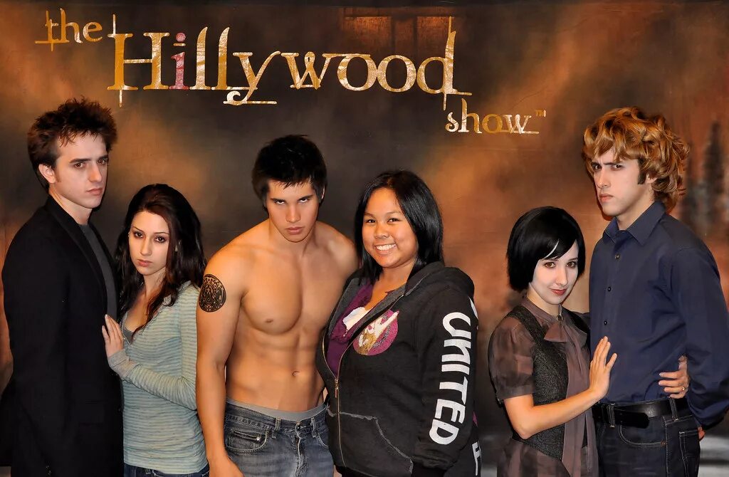 The Hillywood show Сумерки. Хилливуд шоу. The Hillywood show Twilight  New Moon. The hillywood show