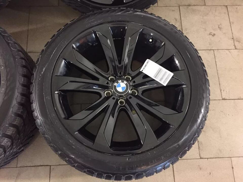 Star spoke 491. Bmw star spoke 491. Hakkapeliitta 9 на bmw x5. Зимняя резина на бмв х5. Зимняя резина на бмв х5.