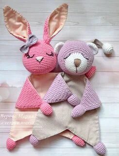 Игрушка комфортер для новорожденных крючком