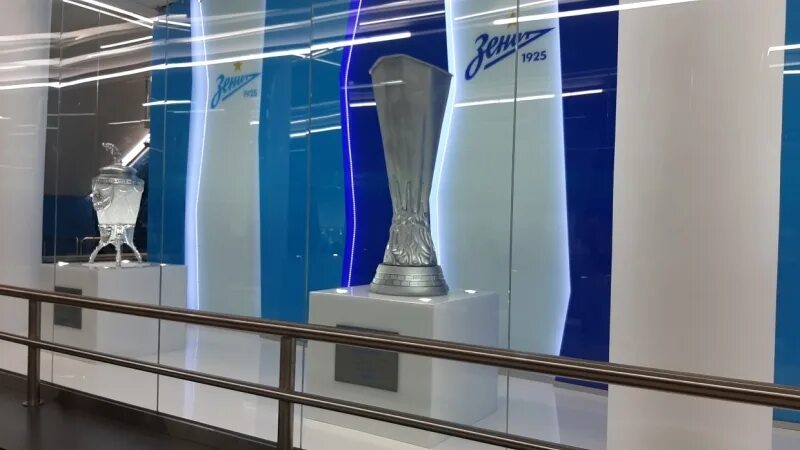 Открыли ли станцию зенит. Кубки на станции зенит. кубки на станции зенит спб. фасад станции зенит. спи станция зенит.