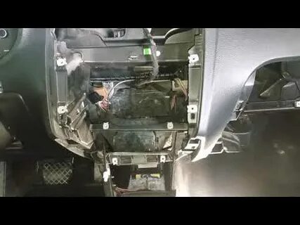 Фольксваген поло печка дует холодным воздухом
