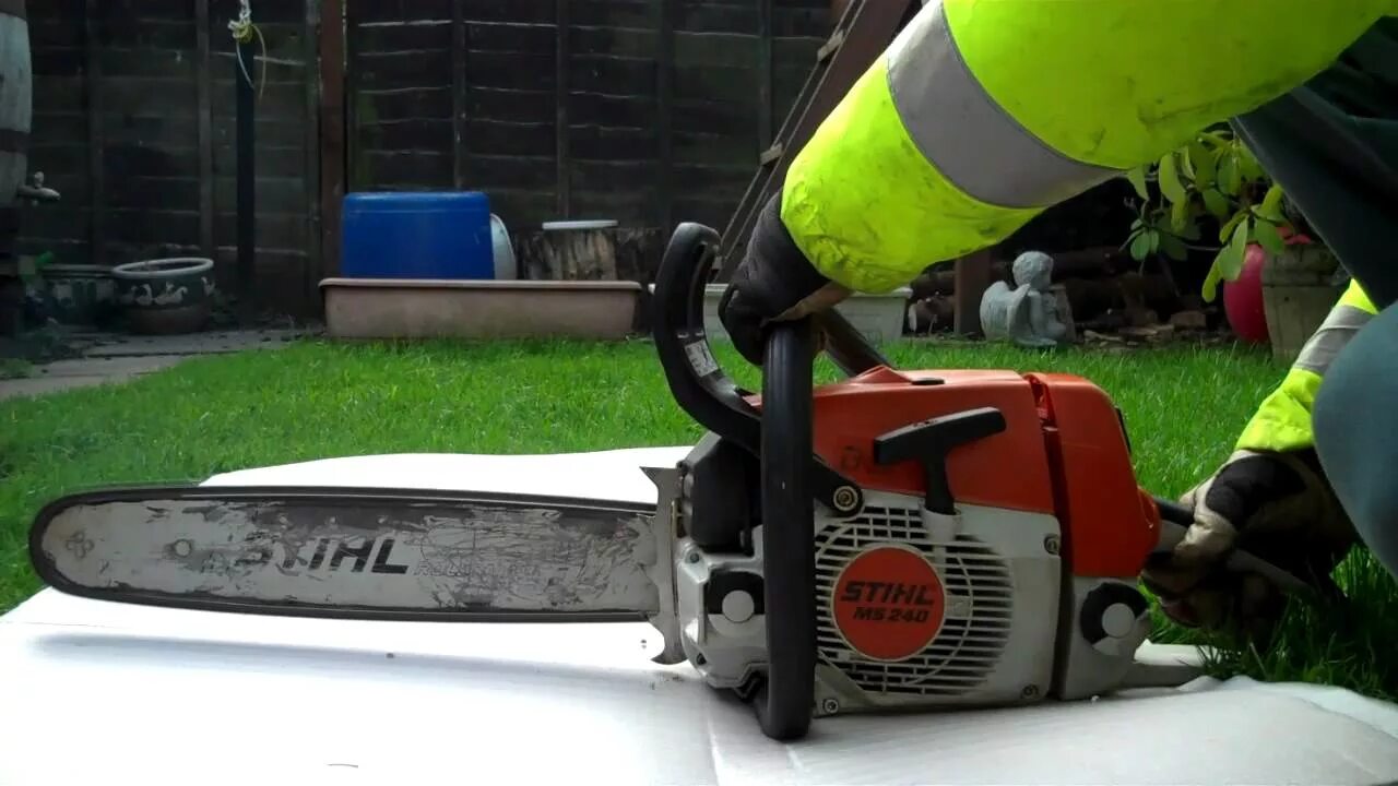 Штиль 240. MS 240 Stihl. Stihl MS 240 бензопила. Бензопила MS 660. Мотопила штиль 240.