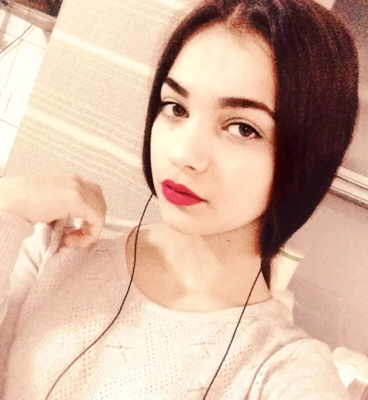 Бекова мадина. Магомедова мадина магомедкаримовна. Инстаграм магомедова. Магомедова мадина георгиевна. Инстаграм магомедова.