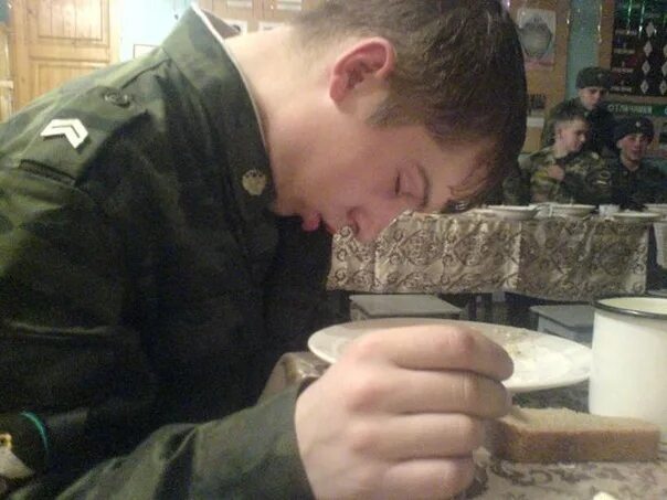 Писарь в штабе