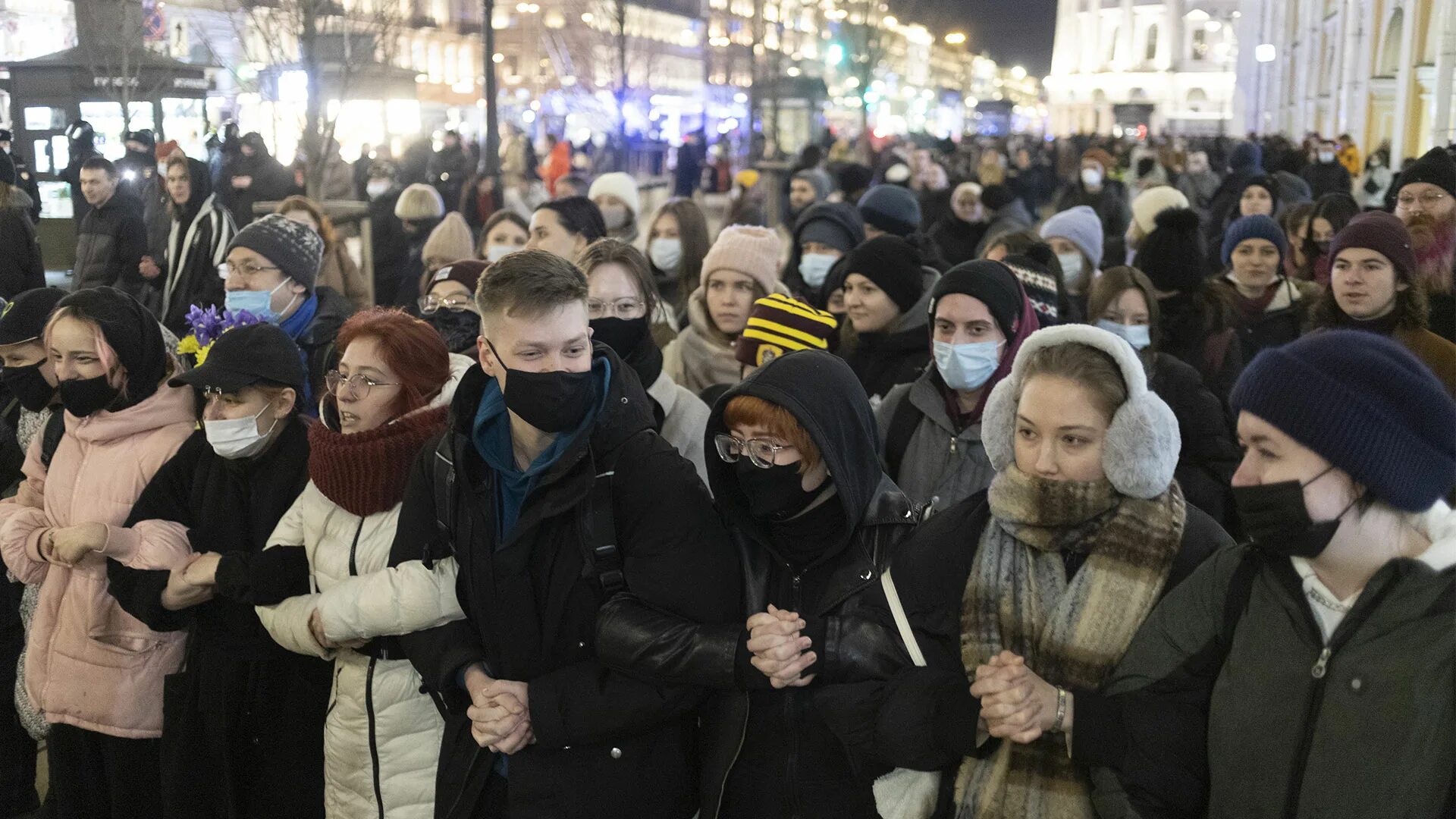 Протесты в Украине. Russian protests 2022. Протесты против войны с Украиной. Акции протеста нет войне.