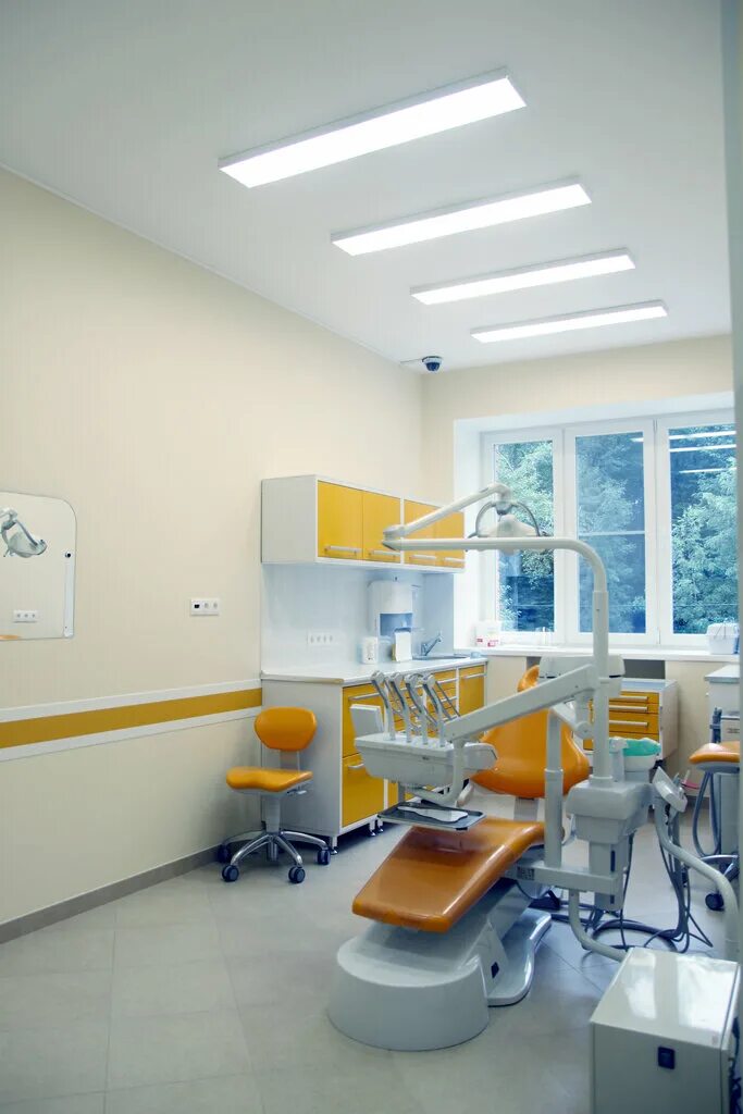 Королёвская стоматологическая поликлиника октябрьская. Зубная поликлиника. Стоматология королев октябрьская. Городская стоматология королев. Стоматология королев октябрьская.