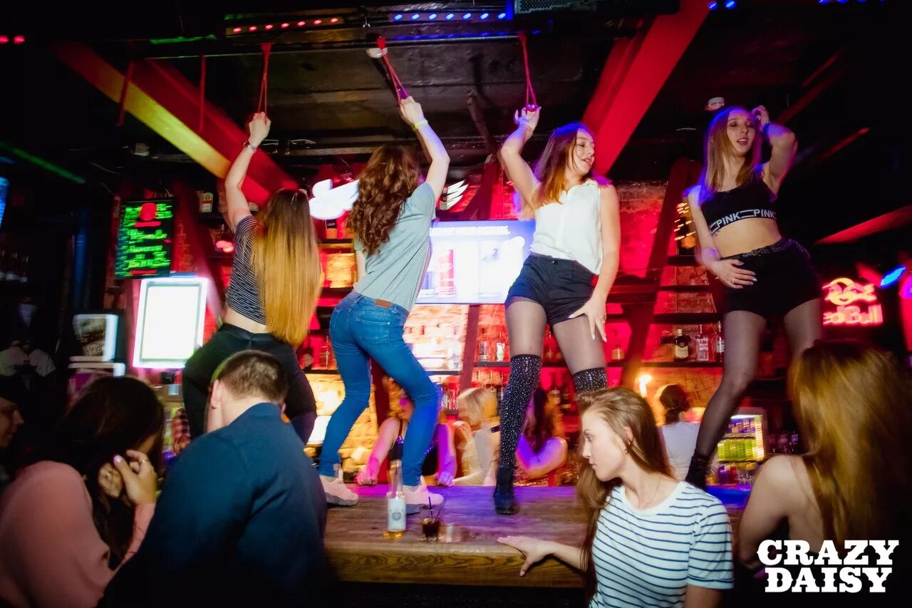 Отзывы о Crazy Daisy bar & dancing в Москве, г. Москва, Тургеневская пл., д. 2 -