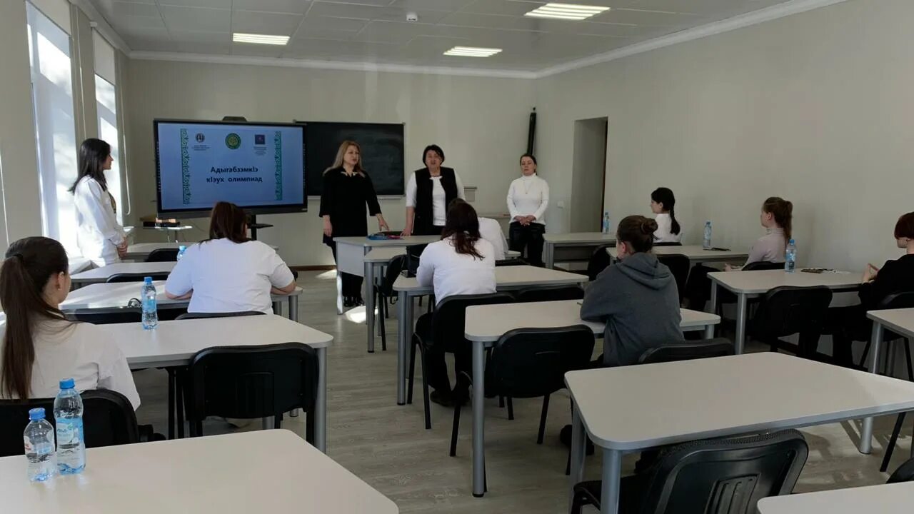 центр управления регионом. школа дополнительного образования майкоп полярис адыгея. минобрнауки адыгеи. структура мун образования республики адыгея. образование республики адыгея.