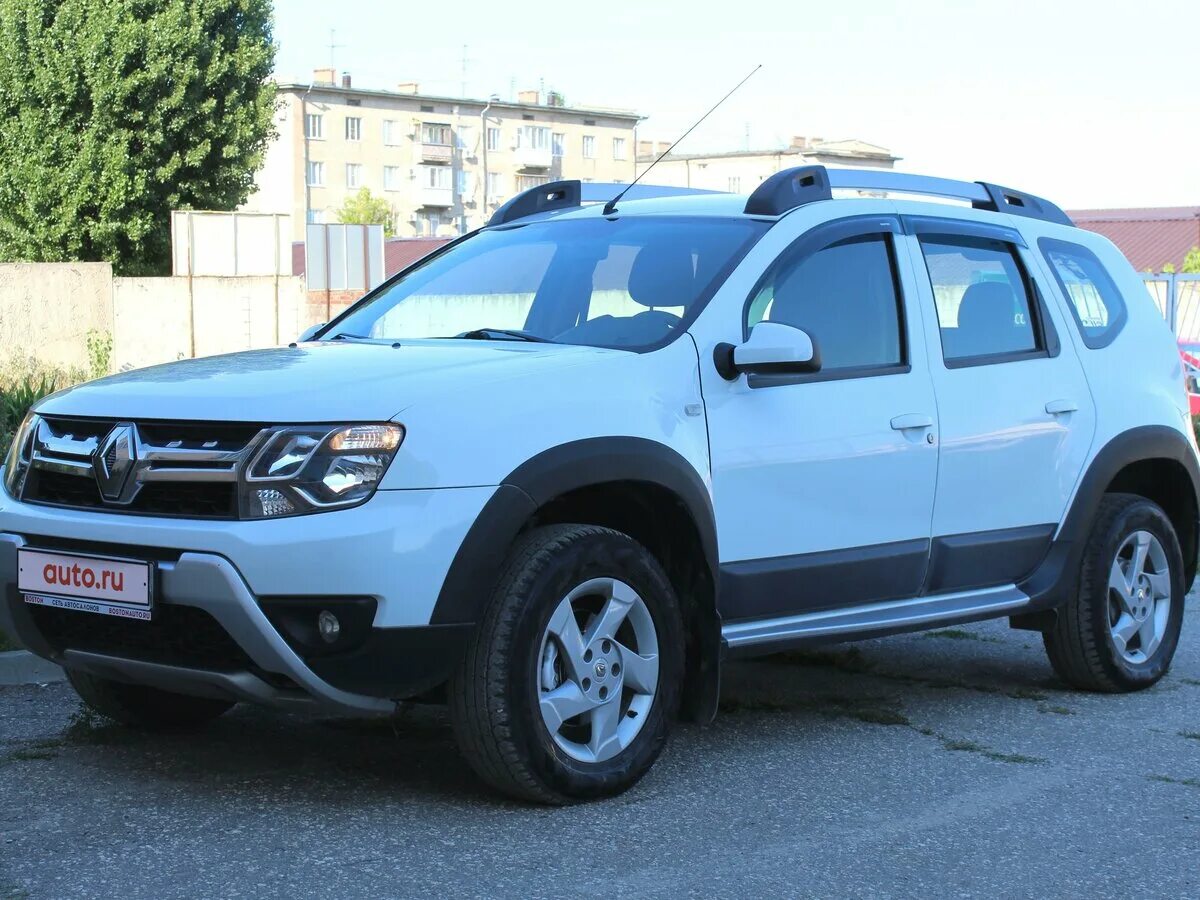 Машина Renault Duster. Рено Дастер в Волгограде. Рено Дастер белый в Волгограде. 495 51 Рус Рено Дастер. Дастер купить во владимире