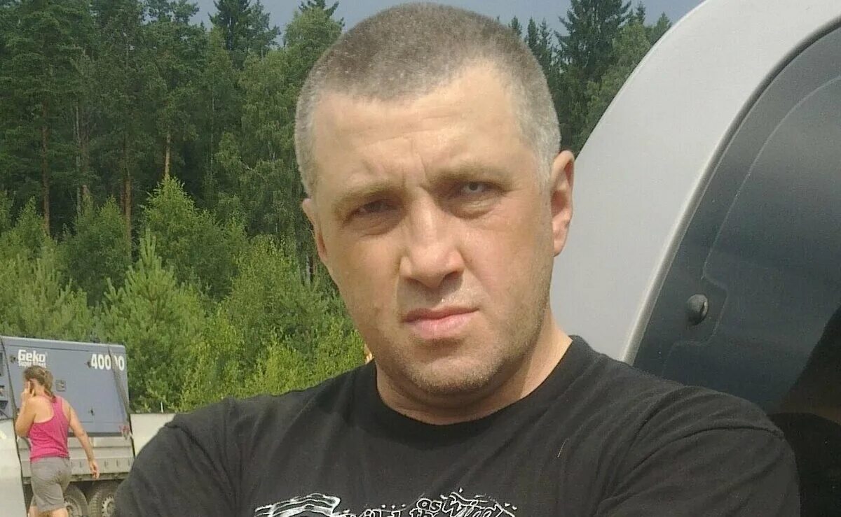 Доктор бандитский петербург. Толя доктор бандитский петербург.