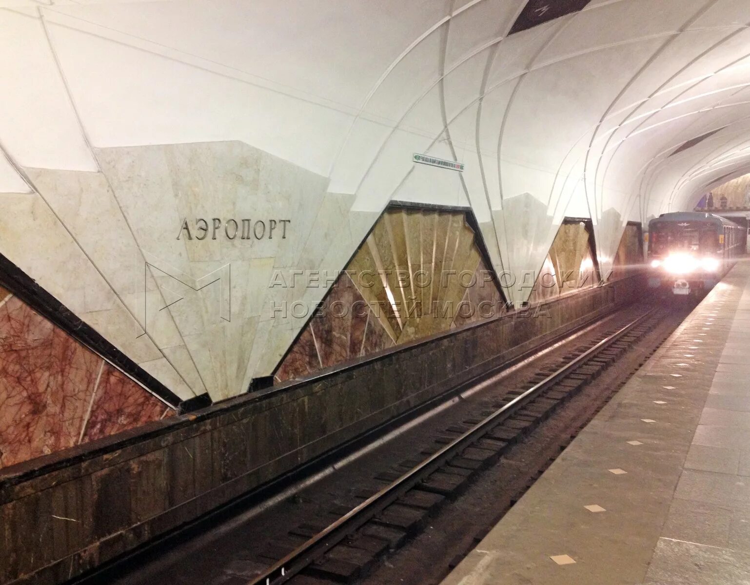Станция метро аэропорт. Окружная аэропорт метро. Ростокино мцк схема. Станция метро окружная москва. Аэропорт (станция метро, москва).