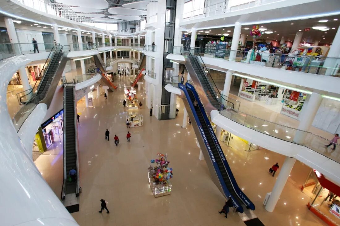 Великий новгород трц. Тц мармелад великий новгород. Работа тц в великом новгороде. Автосалон компас великий новгород. Торговый центр мармелад в великом новгороде.