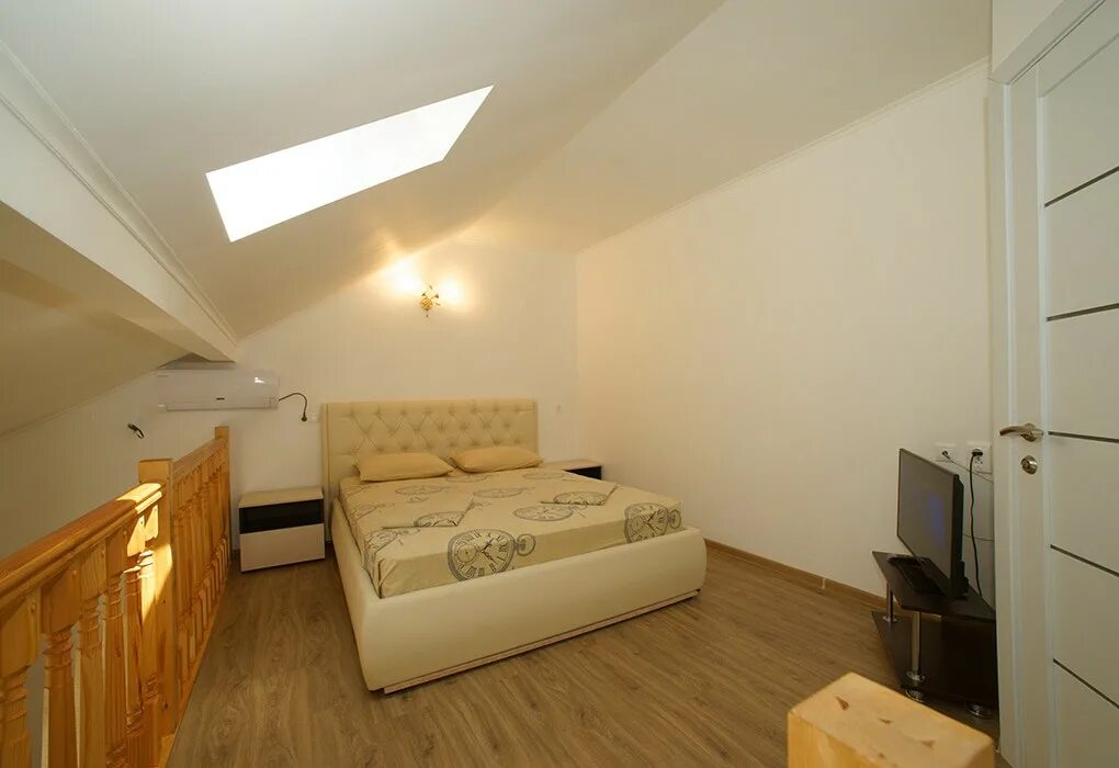 Гостевой дом аир. Гостевой дом аир. Гостевой дом аир. Гостевой дом аир. Первая рабочая 1 отель аир.