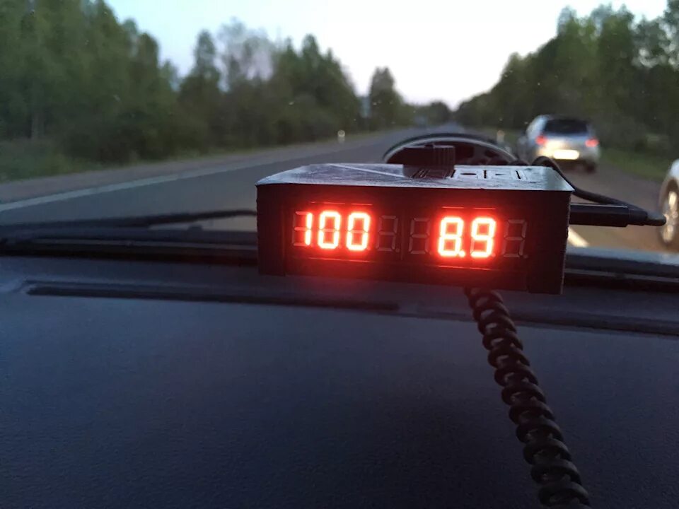Lancer разгон до 100. Ящер лоджик для замера скорости. race logik. dragon racelogic. фото прибора с замером разгона 9.2.