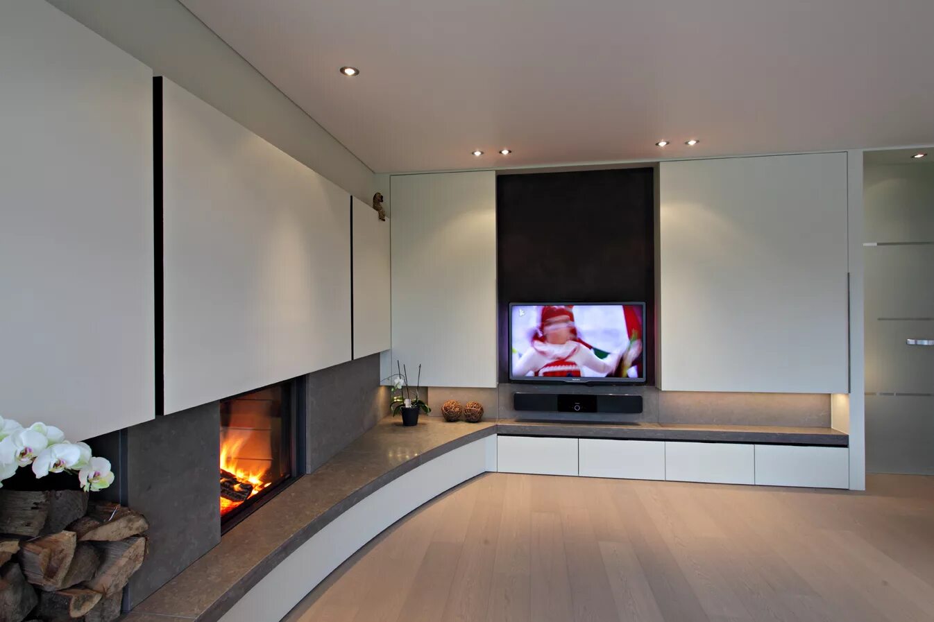 Стенка с камином. Биокамин biokamin manhattan. Камин electric fireplace fpa-0004. Биокамин zefire iris mini. Электрокамин встроенный в мебель.