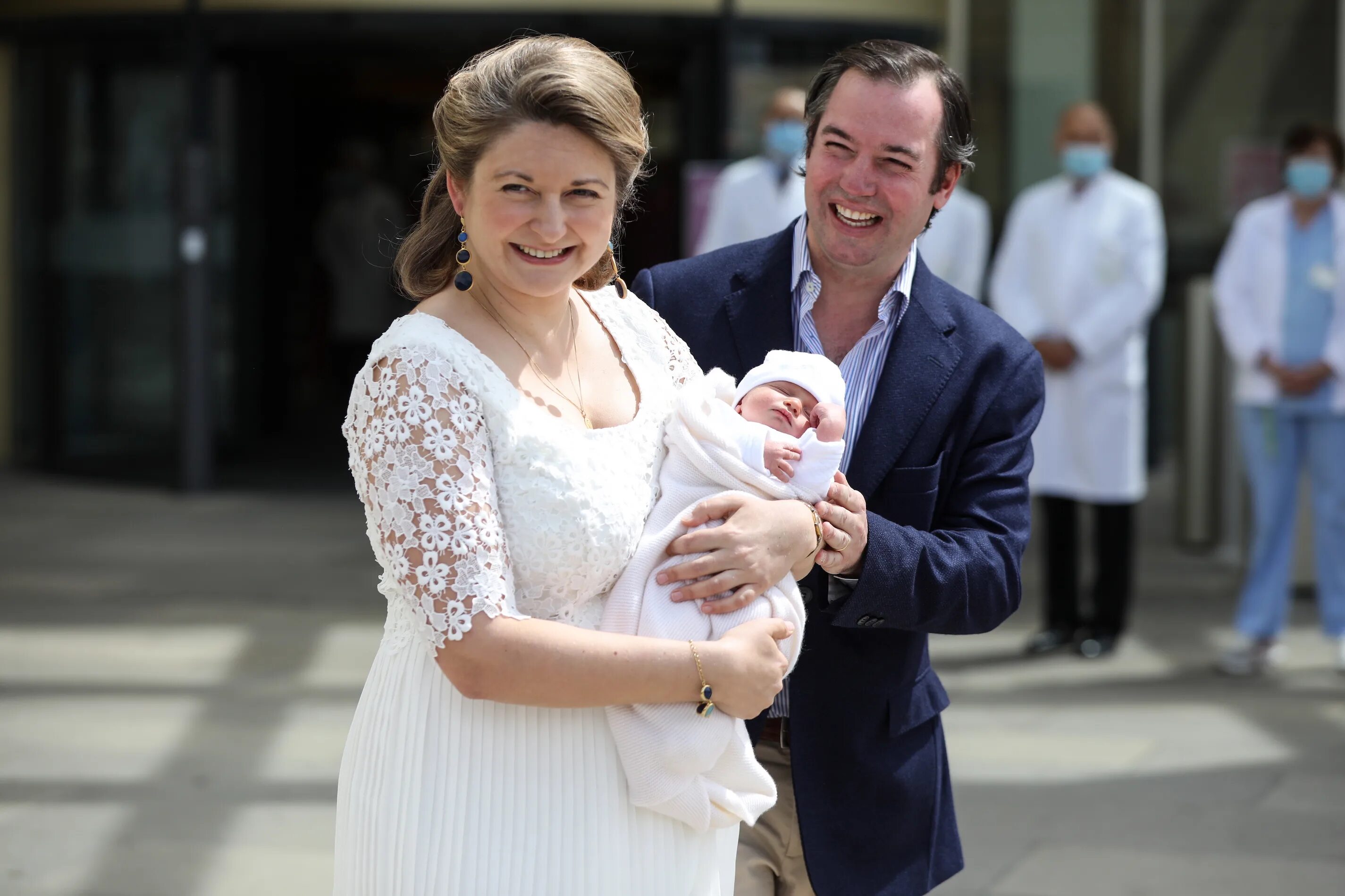 Родители 4 с 2020 г. Наследный принц Люксембурга Гийом. Гийом Люксембургский и Стефания де Ланнуа. Принц Гийом и принцесса Стефания. Принцесса Люксембурга Стефания.