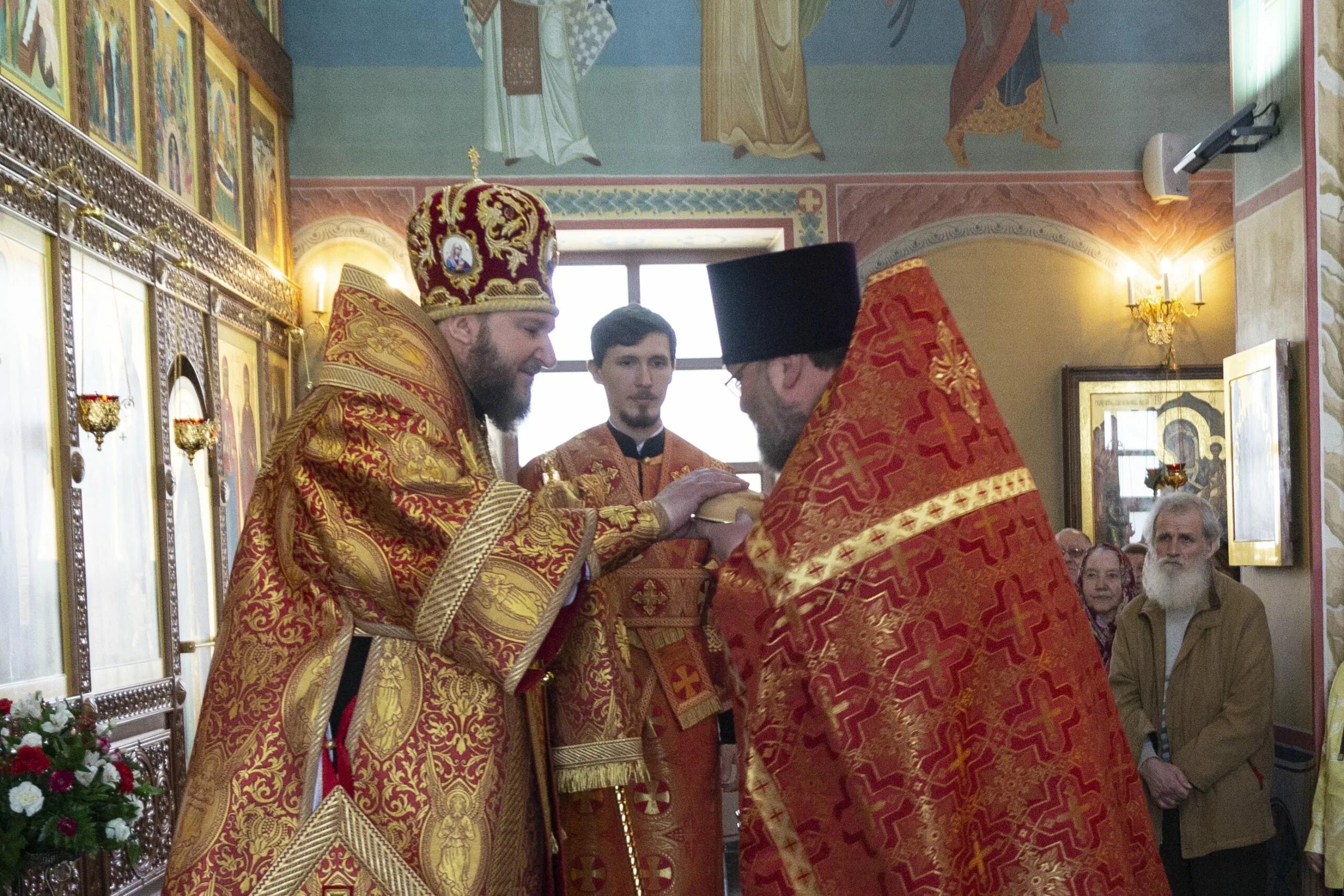 Храм божьей матери нечаянные радости. Нижегородская епархия храм Нечаянная радость. Храм Нечаянная радость Сормовский район. Церковь в честь иконы Богородицы "Нечаянная радость" Сормово. Храм Нечаянная радость в Нижнем Новгороде Сормовский район.