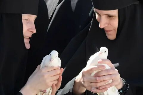 Можно занимать деньги на благовещение