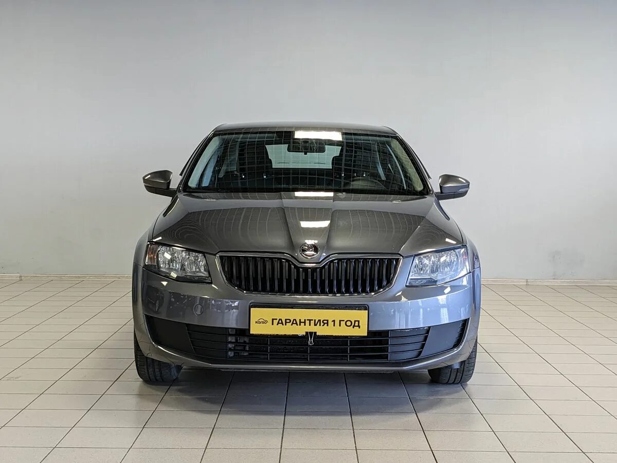 Купить шкоду в тюмени. Skoda Octavia 2015 турбина. Octavia 2015 лампы. Шкода ави 2015.