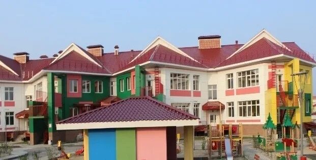 Радуга губкинский. Детский сад радуга губкинский. Детский садик брусничка губкинский. Губкинский садик. Детский сад сказка губкинский.