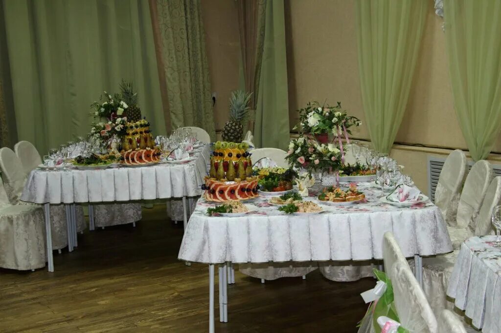 ресторан барыня омск. кафе у барыни омск официальный сайт фото. кафе у барыни омск. ресторан барыня омск. банкетный зал у барыни зал.