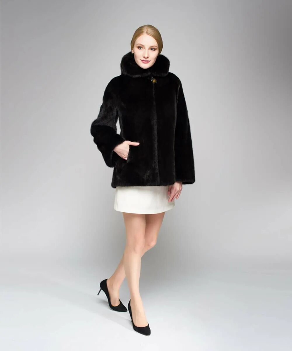 Фабрика фурс каталог. Avanti furs шубы. Меховая фабрика новосибирск. Кастория фурс. Фабрика фурс каталог.