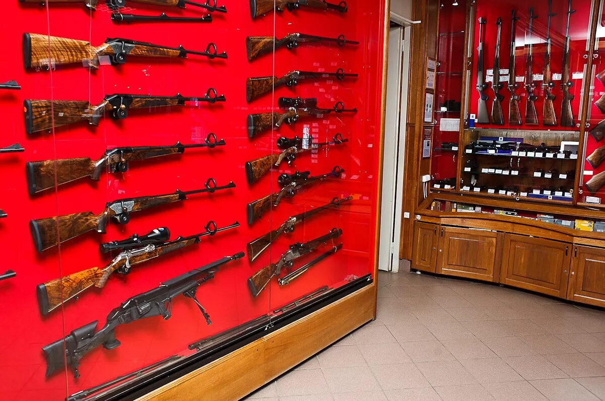 ваффен бутик г санкт-петербург. оружейный магазин. премиум санкт петербург оружейный. название охотничьих магазинов. премиум оружейный магазин санкт-петербург.